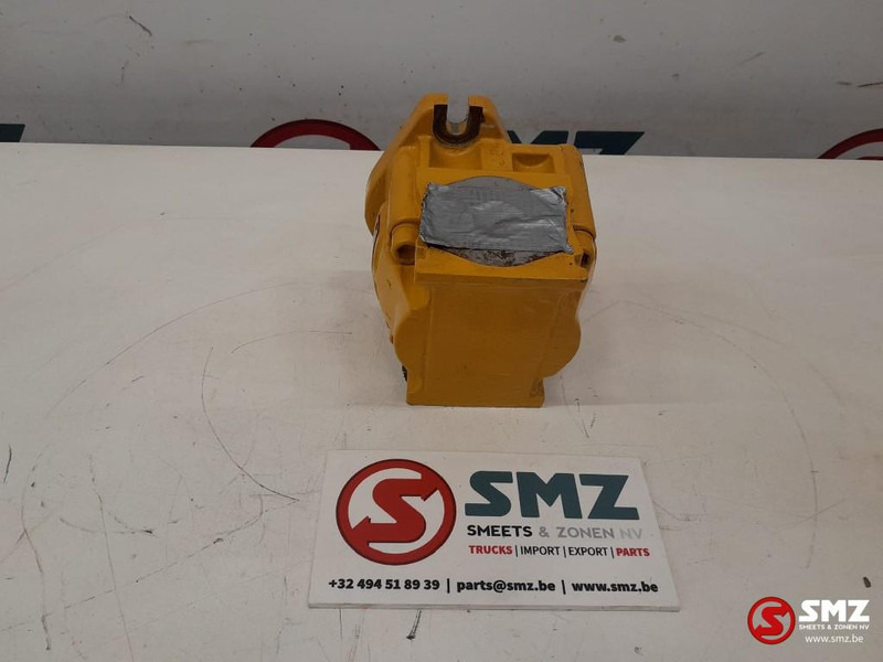 Caterpillar Auxiliary gear pump Caterpillar - Гідронасос в категорії Вантажно-розвантажувальна техніка: фото 4 Caterpillar Auxiliary gear pump Caterpillar - Гідронасос в категорії Вантажно-розвантажувальна техніка: фото 4