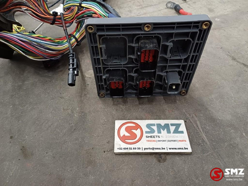 Новий Кабелі/ Дроти в категорії Вантажівки Caterpillar Cabin wire harness Caterpillar: фото 6 Новий Кабелі/ Дроти в категорії Вантажівки Caterpillar Cabin wire harness Caterpillar: фото 6