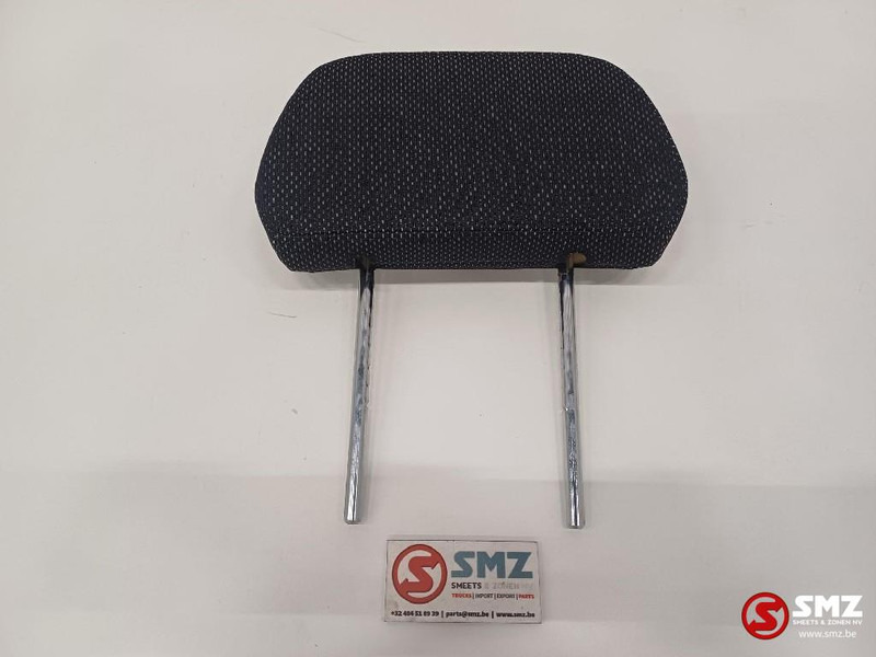 Caterpillar Headrest from seat Caterpillar - Кабіна й інтер'єр в категорії Вантажівки: фото 2 Caterpillar Headrest from seat Caterpillar - Кабіна й інтер'єр в категорії Вантажівки: фото 2