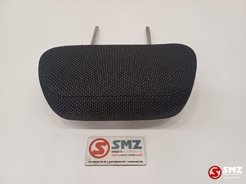Caterpillar Headrest from seat Caterpillar - Кабіна й інтер'єр в категорії Вантажівки: фото 3 Caterpillar Headrest from seat Caterpillar - Кабіна й інтер'єр в категорії Вантажівки: фото 3