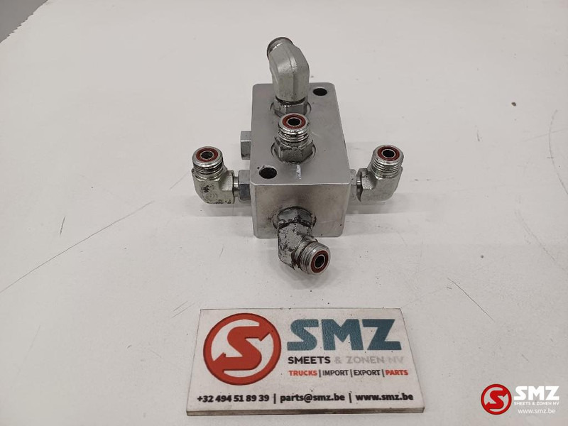 Caterpillar Hydraulic block Caterpillar - Гідравліка в категорії Вантажівки: фото 3 Caterpillar Hydraulic block Caterpillar - Гідравліка в категорії Вантажівки: фото 3