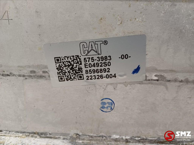 Caterpillar Radiator Caterpillar - Радіатор в категорії Вантажно-розвантажувальна техніка: фото 5 Caterpillar Radiator Caterpillar - Радіатор в категорії Вантажно-розвантажувальна техніка: фото 5