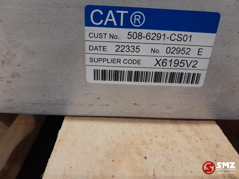 Caterpillar Radiator + hydraulic oil cooler Caterpillar - Радіатор в категорії Вантажно-розвантажувальна техніка: фото 5 Caterpillar Radiator + hydraulic oil cooler Caterpillar - Радіатор в категорії Вантажно-розвантажувальна техніка: фото 5