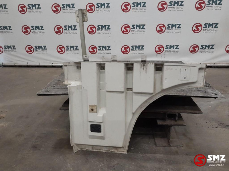 DAF Occ deurverlenging rechts DAF - Двері та запчастини в категорії Вантажівки: фото 2 DAF Occ deurverlenging rechts DAF - Двері та запчастини в категорії Вантажівки: фото 2