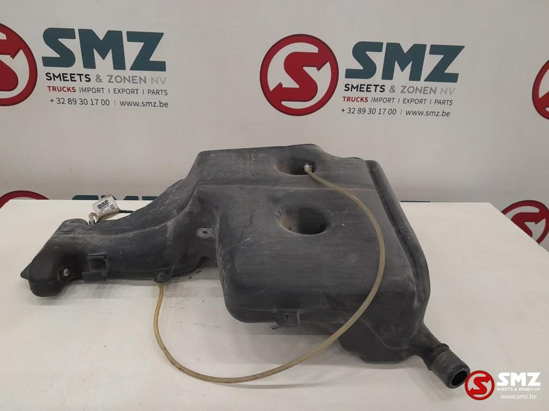 DAF Occ ruitensproeiervloeistofreservoir DAF - Скло та запчастини в категорії Вантажівки: фото 2 DAF Occ ruitensproeiervloeistofreservoir DAF - Скло та запчастини в категорії Вантажівки: фото 2