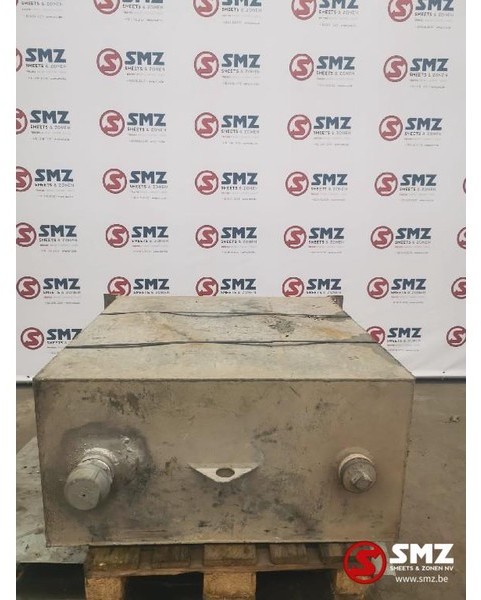 Diversen Occ Hydraulische tank 500l - Гідравлічний бак в категорії Вантажівки: фото 2 Diversen Occ Hydraulische tank 500l - Гідравлічний бак в категорії Вантажівки: фото 2