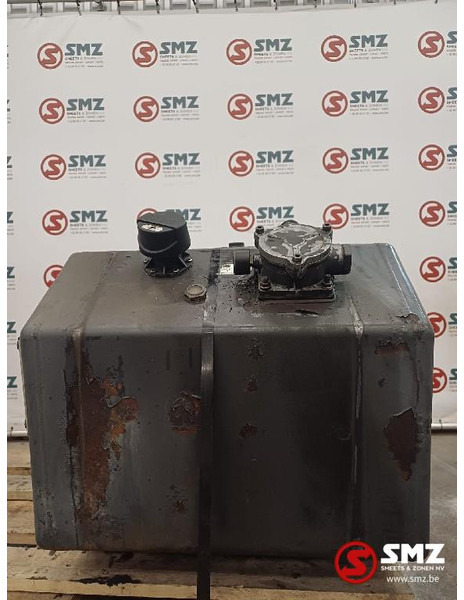 Hiab Occ hydraulische tank 200L Hiab - Гідравлічний бак в категорії Вантажівки: фото 1 Hiab Occ hydraulische tank 200L Hiab - Гідравлічний бак в категорії Вантажівки: фото 1