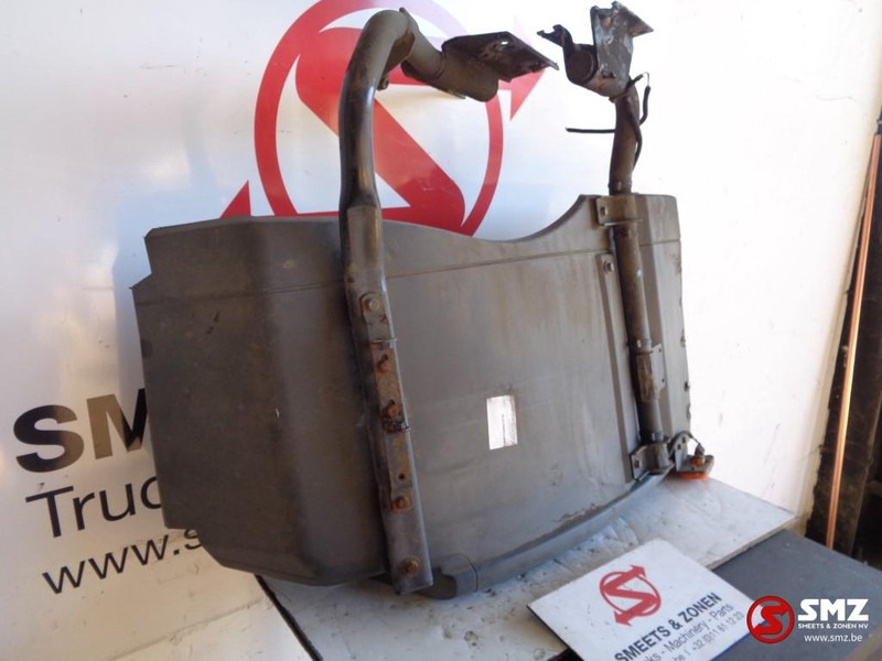 Iveco Occ spatbord links voor - Кузов і екстер'єр в категорії Вантажівки: фото 2 Iveco Occ spatbord links voor - Кузов і екстер'єр в категорії Вантажівки: фото 2