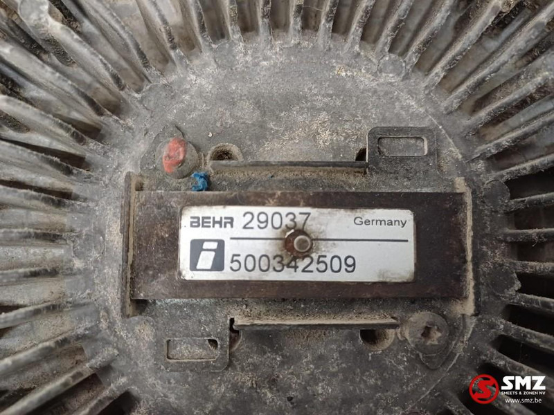 Iveco Occ visco koppeling + ventilator Cursor 8 Iveco - Вентилятор в категорії Вантажівки: фото 3 Iveco Occ visco koppeling + ventilator Cursor 8 Iveco - Вентилятор в категорії Вантажівки: фото 3
