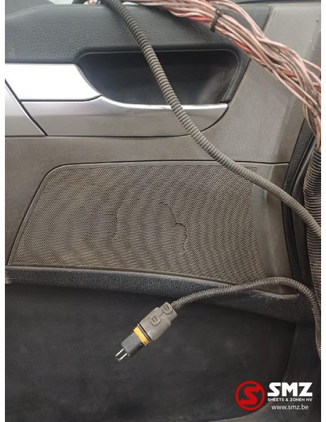 MAN Occ deur links MAN - Двері та запчастини в категорії Вантажівки: фото 3 MAN Occ deur links MAN - Двері та запчастини в категорії Вантажівки: фото 3