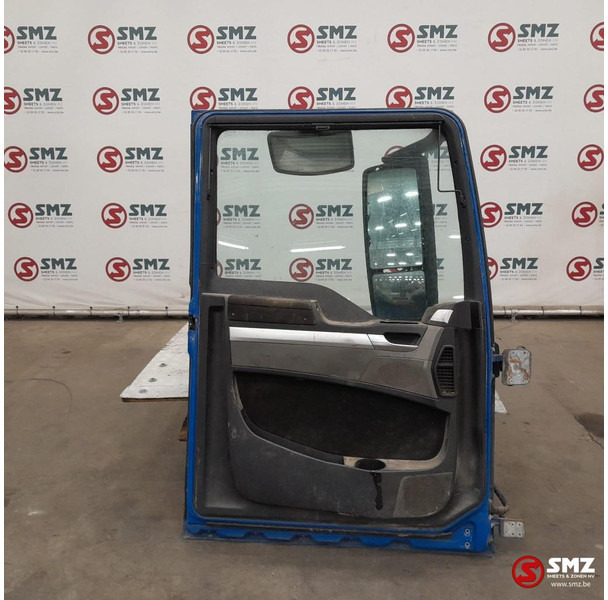 MAN Occ deur links MAN - Двері та запчастини в категорії Вантажівки: фото 2 MAN Occ deur links MAN - Двері та запчастини в категорії Вантажівки: фото 2