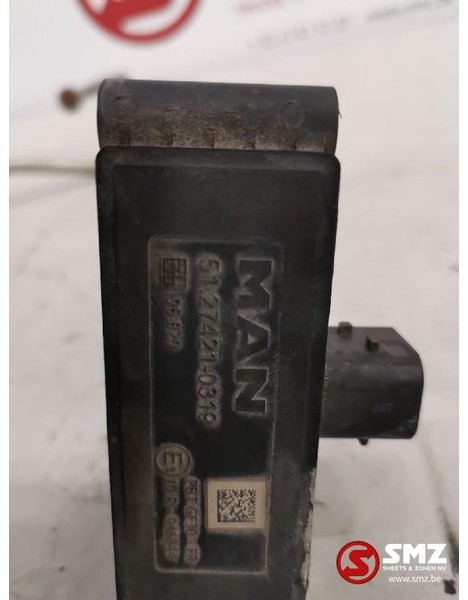 MAN Occ koelvloeistof temperatuur sensor MAN TGX - Давач в категорії Вантажівки: фото 2 MAN Occ koelvloeistof temperatuur sensor MAN TGX - Давач в категорії Вантажівки: фото 2
