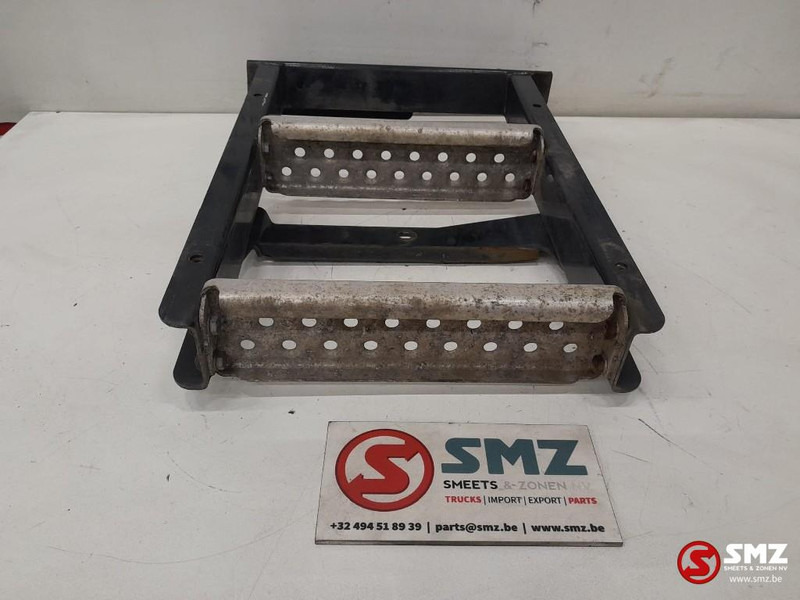 MAN Occ trap batterijbak MAN - Рама/ Шасі в категорії Вантажівки: фото 4 MAN Occ trap batterijbak MAN - Рама/ Шасі в категорії Вантажівки: фото 4