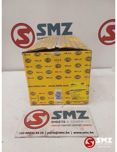 Mercedes-Benz Koplamp links mercedes - Передня фара в категорії Вантажівки: фото 5 Mercedes-Benz Koplamp links mercedes - Передня фара в категорії Вантажівки: фото 5