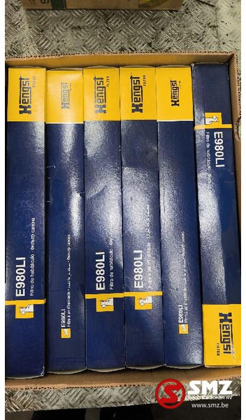 Mercedes-Benz Lot van 6 luchtfilters Mercedes - Повітряний фільтр в категорії Вантажівки: фото 1 Mercedes-Benz Lot van 6 luchtfilters Mercedes - Повітряний фільтр в категорії Вантажівки: фото 1
