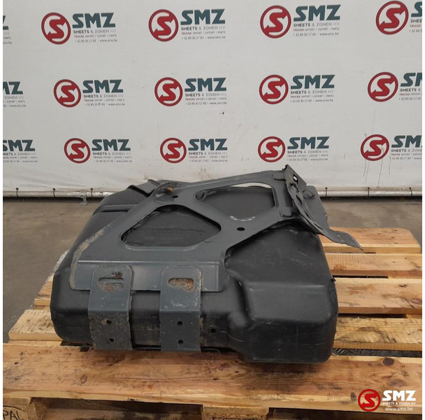 Mercedes-Benz Occ AdBluetank 60L + AdBlueniveausensor Mercedes - Паливна система в категорії Вантажівки: фото 5 Mercedes-Benz Occ AdBluetank 60L + AdBlueniveausensor Mercedes - Паливна система в категорії Вантажівки: фото 5