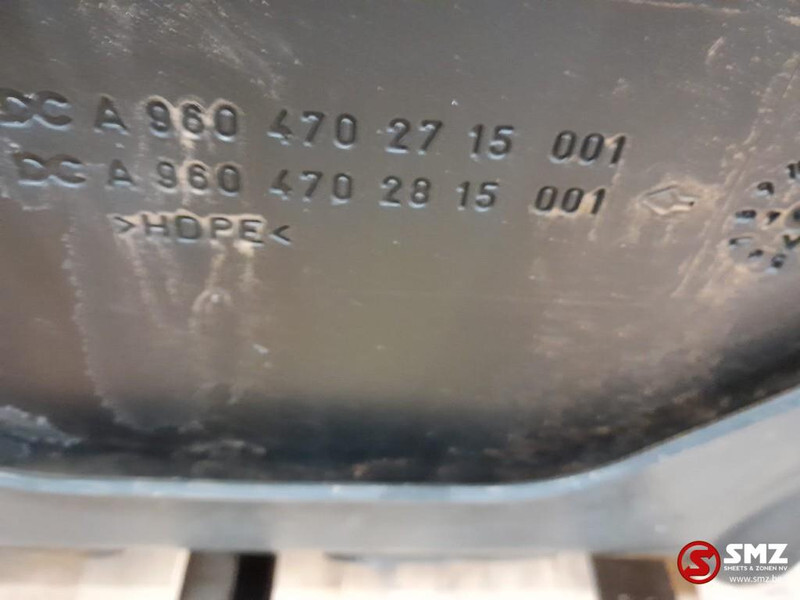Mercedes-Benz Occ AdBluetank 60L Mercedes Actros A9604702715 - Паливна система в категорії Вантажівки: фото 5 Mercedes-Benz Occ AdBluetank 60L Mercedes Actros A9604702715 - Паливна система в категорії Вантажівки: фото 5