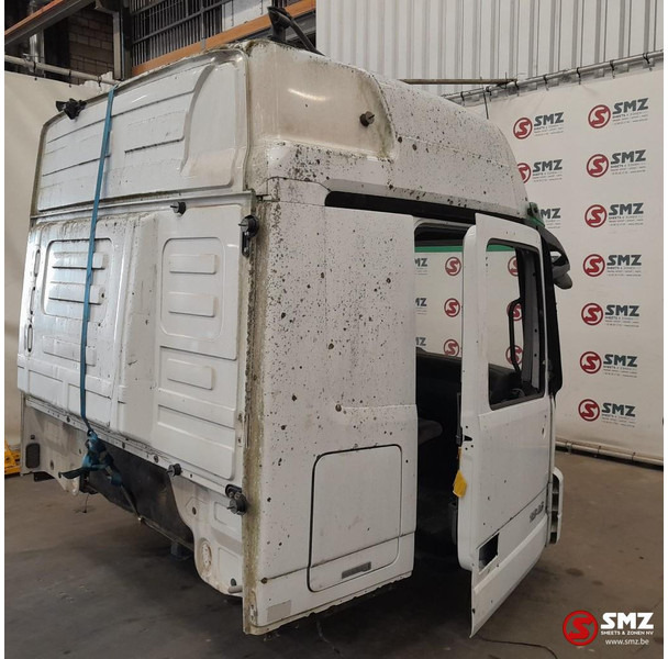 Mercedes-Benz Occ cabine Mercedes Actros MP2 - Кабіна й інтер'єр в категорії Вантажівки: фото 4 Mercedes-Benz Occ cabine Mercedes Actros MP2 - Кабіна й інтер'єр в категорії Вантажівки: фото 4