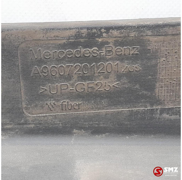 Mercedes-Benz Occ deurverlenging rechts Mercedes - Двері та запчастини в категорії Вантажівки: фото 3 Mercedes-Benz Occ deurverlenging rechts Mercedes - Двері та запчастини в категорії Вантажівки: фото 3