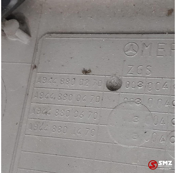 Mercedes-Benz Occ voorbumper Mercedes - Бампер в категорії Вантажівки: фото 3 Mercedes-Benz Occ voorbumper Mercedes - Бампер в категорії Вантажівки: фото 3