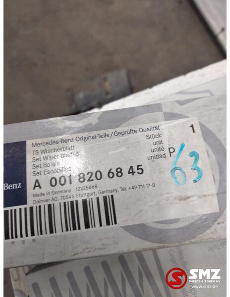 Mercedes-Benz Set ruitenwissers mercedes axor atego a0018206845 - Склоочисник в категорії Вантажівки: фото 2 Mercedes-Benz Set ruitenwissers mercedes axor atego a0018206845 - Склоочисник в категорії Вантажівки: фото 2