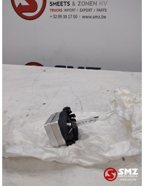 Mercedes-Benz Xenonlamp + houder Mercedes A0018265482 N000000004 - Передня фара в категорії Вантажівки: фото 1 Mercedes-Benz Xenonlamp + houder Mercedes A0018265482 N000000004 - Передня фара в категорії Вантажівки: фото 1