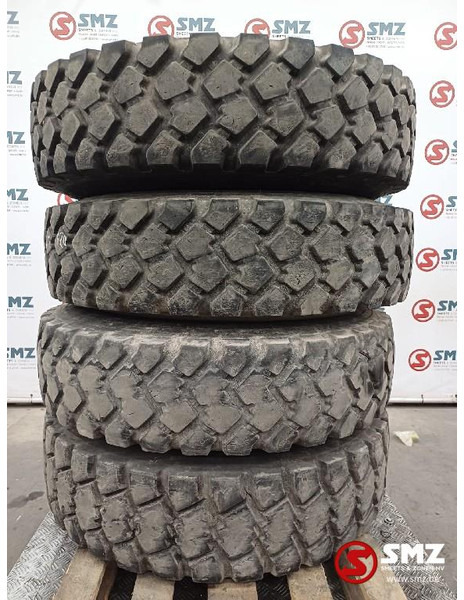 Michelin Occ vrachtwagenband 12.00R20 154/149K Michelin - Шина в категорії Вантажівки: фото 1 Michelin Occ vrachtwagenband 12.00R20 154/149K Michelin - Шина в категорії Вантажівки: фото 1