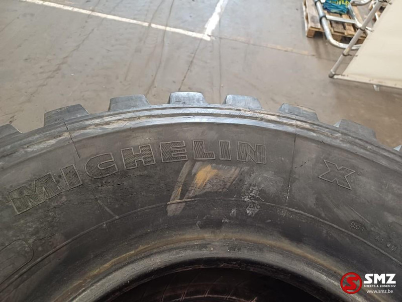Michelin Occ vrachtwagenband 395/85R20 158G Michelin - Шина в категорії Вантажівки: фото 2 Michelin Occ vrachtwagenband 395/85R20 158G Michelin - Шина в категорії Вантажівки: фото 2