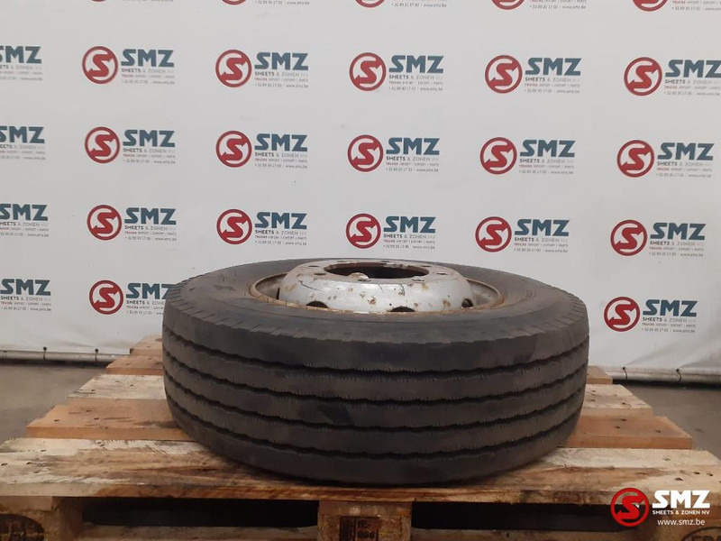 Michelin Occ vrachtwagenband Michelin 245/70R19.5 - Шина в категорії Вантажівки: фото 1 Michelin Occ vrachtwagenband Michelin 245/70R19.5 - Шина в категорії Вантажівки: фото 1