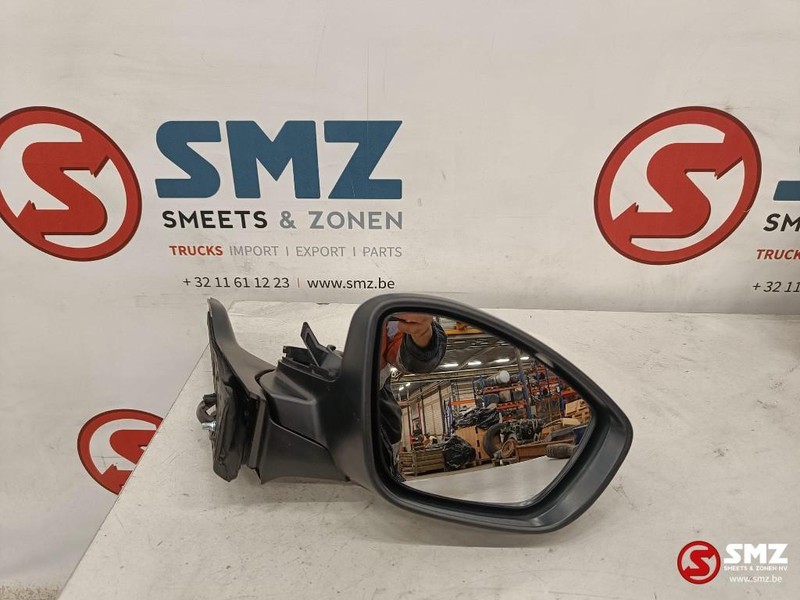Дзеркало заднього виду в категорії Вантажівки Peugeot Occ Spiegel rechts Peugeot 208: фото 1