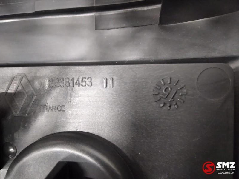 Renault Occ Ecu controlepaneel achterwand cabine Renault T - Блок управління в категорії Вантажівки: фото 4 Renault Occ Ecu controlepaneel achterwand cabine Renault T - Блок управління в категорії Вантажівки: фото 4