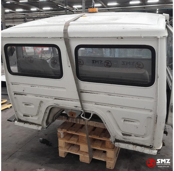 Renault Occ cabine Renault - Кабіна й інтер'єр в категорії Вантажівки: фото 2 Renault Occ cabine Renault - Кабіна й інтер'єр в категорії Вантажівки: фото 2