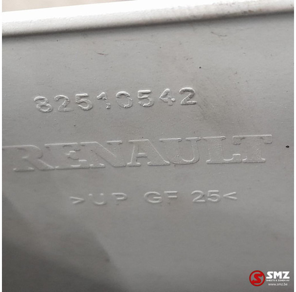 Renault Occ deurverlenging rechts Renault - Двері та запчастини в категорії Вантажівки: фото 3 Renault Occ deurverlenging rechts Renault - Двері та запчастини в категорії Вантажівки: фото 3