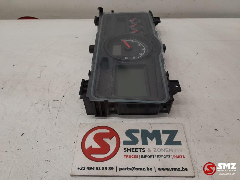 Renault Occ instrumentenpaneel Renault - Приладова панель в категорії Вантажівки: фото 3 Renault Occ instrumentenpaneel Renault - Приладова панель в категорії Вантажівки: фото 3
