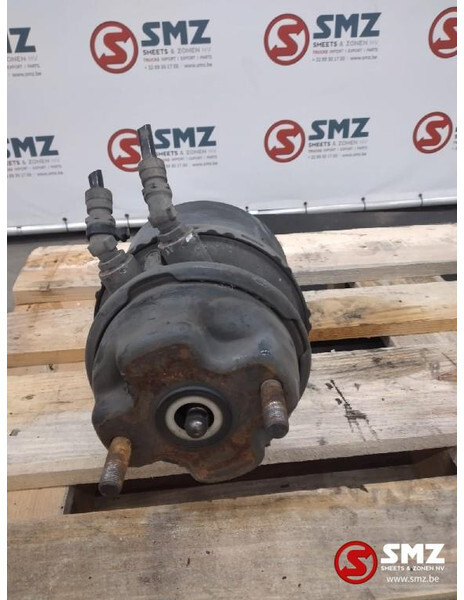Renault Occ rempot links Renault T 7421283614 - Гальмівний циліндр в категорії Вантажівки: фото 2 Renault Occ rempot links Renault T 7421283614 - Гальмівний циліндр в категорії Вантажівки: фото 2