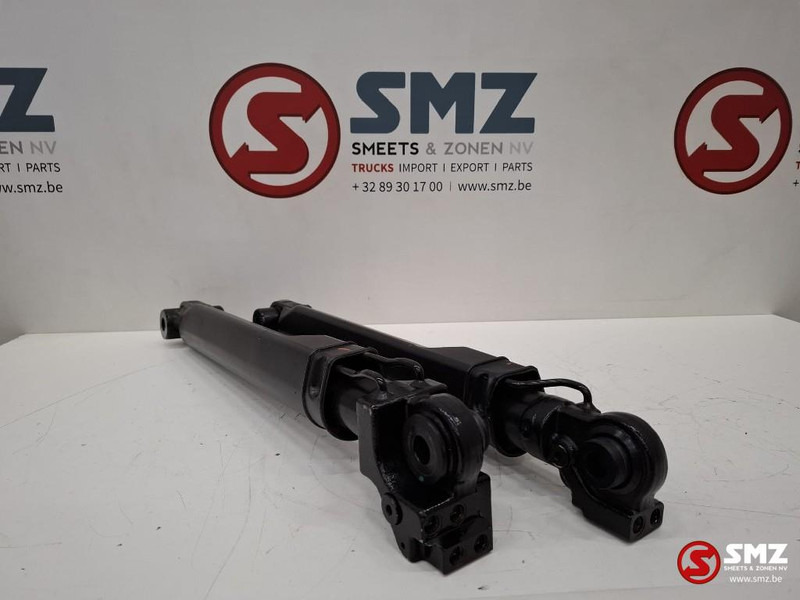 Renault Occ set cabinekantelcilinders Renault - Рама/ Шасі в категорії Вантажівки: фото 5 Renault Occ set cabinekantelcilinders Renault - Рама/ Шасі в категорії Вантажівки: фото 5