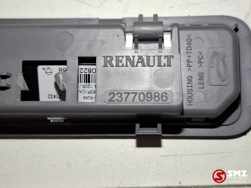 Renault Occ set interieurverlichting Renault - Світло/ Освітлення в категорії Вантажівки: фото 4 Renault Occ set interieurverlichting Renault - Світло/ Освітлення в категорії Вантажівки: фото 4