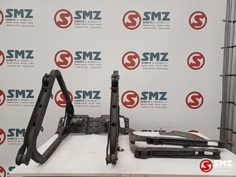 Renault Occ set side skirt steunen Renault - Рама/ Шасі в категорії Вантажівки: фото 1 Renault Occ set side skirt steunen Renault - Рама/ Шасі в категорії Вантажівки: фото 1