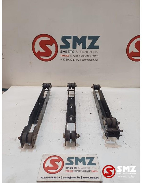 Renault Occ set van 3 sideskirtsteunen Renault - Рама/ Шасі в категорії Вантажівки: фото 1 Renault Occ set van 3 sideskirtsteunen Renault - Рама/ Шасі в категорії Вантажівки: фото 1