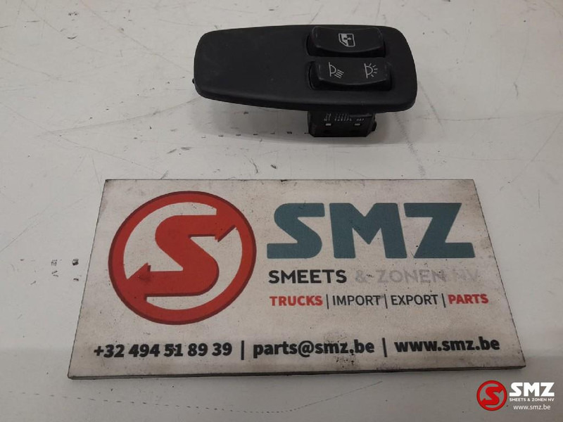 Scania Occ raamschakelaar bijrijderszijde Scania - Електрична система в категорії Вантажівки: фото 3 Scania Occ raamschakelaar bijrijderszijde Scania - Електрична система в категорії Вантажівки: фото 3