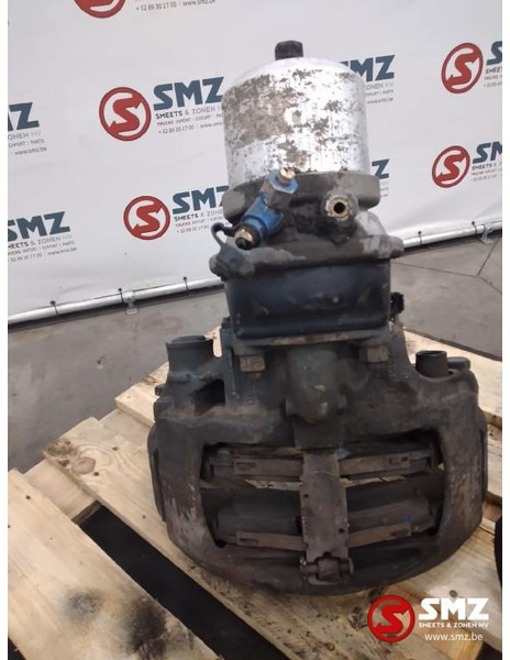 Scania Occ remklauw rechts + cilinder Scania - Гальмівний супорт в категорії Вантажівки: фото 1 Scania Occ remklauw rechts + cilinder Scania - Гальмівний супорт в категорії Вантажівки: фото 1