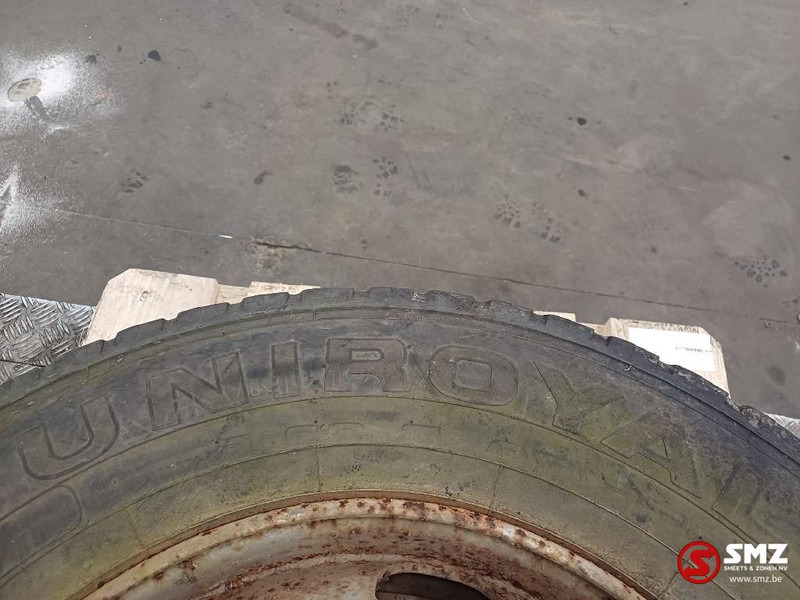 Uniroyal Occ vrachtwagenband Uniroyal 275/70R22.5 148/145L - Шина в категорії Вантажівки: фото 2 Uniroyal Occ vrachtwagenband Uniroyal 275/70R22.5 148/145L - Шина в категорії Вантажівки: фото 2
