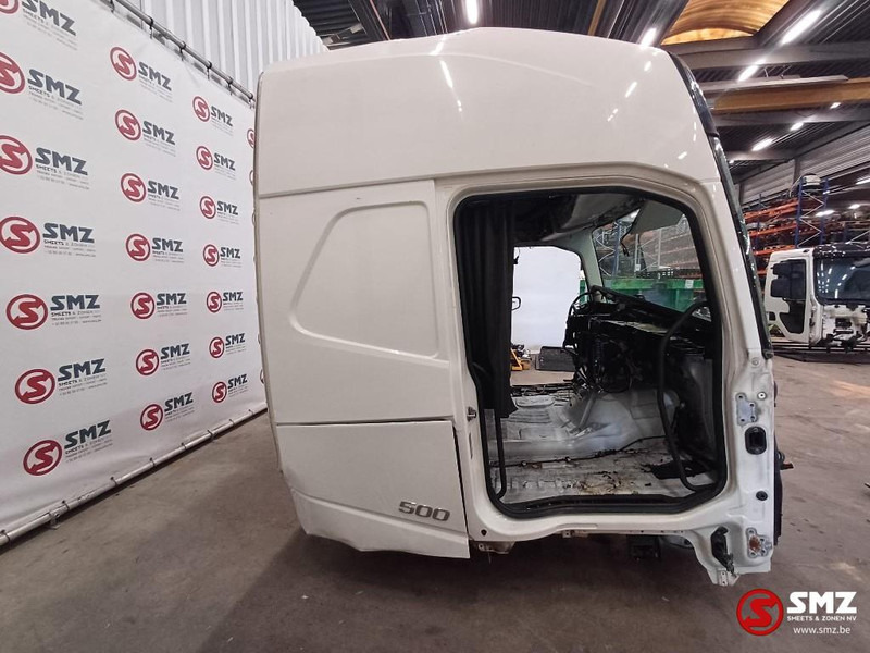Volvo Occ Cabine Volvo FH4 met schade - Кабіна й інтер'єр в категорії Вантажівки: фото 5 Volvo Occ Cabine Volvo FH4 met schade - Кабіна й інтер'єр в категорії Вантажівки: фото 5
