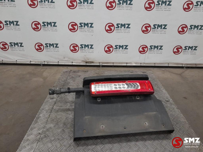 Volvo Occ spatbord rechtsachteraan + spatbordsteun Volvo - Кузов і екстер'єр в категорії Вантажівки: фото 1 Volvo Occ spatbord rechtsachteraan + spatbordsteun Volvo - Кузов і екстер'єр в категорії Вантажівки: фото 1