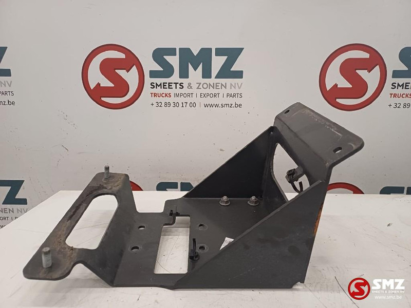 Volvo Occ spatbordsteun vooras rechtsachter Volvo - Кузов і екстер'єр в категорії Вантажівки: фото 5 Volvo Occ spatbordsteun vooras rechtsachter Volvo - Кузов і екстер'єр в категорії Вантажівки: фото 5