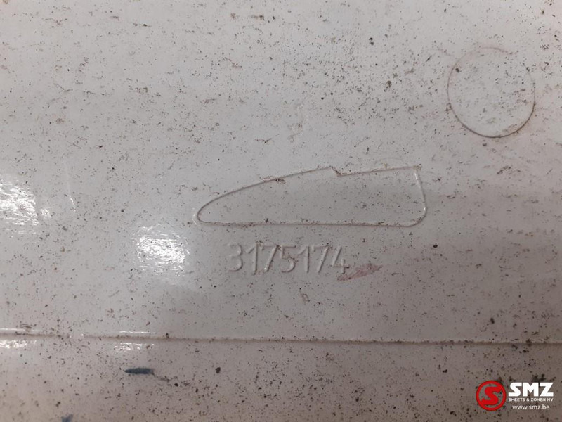 Volvo Occ zijdakspoiler links Volvo - Аеродинаміка/ Спойлери в категорії Вантажівки: фото 3 Volvo Occ zijdakspoiler links Volvo - Аеродинаміка/ Спойлери в категорії Вантажівки: фото 3