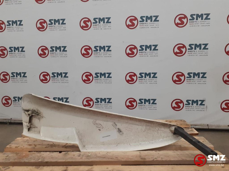 Volvo Occ zijdakspoiler rechts Volvo - Аеродинаміка/ Спойлери в категорії Вантажівки: фото 2 Volvo Occ zijdakspoiler rechts Volvo - Аеродинаміка/ Спойлери в категорії Вантажівки: фото 2