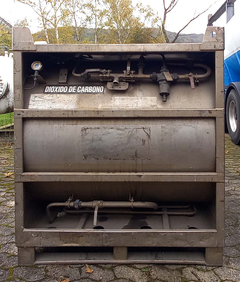 AGA CRYO Gas pallet tank used for oxygen LOX argon LAR nitrogen vessel N2O, CO2, O2, N2 - Танк-контейнер: фото 1 AGA CRYO Gas pallet tank used for oxygen LOX argon LAR nitrogen vessel N2O, CO2, O2, N2 - Танк-контейнер: фото 1