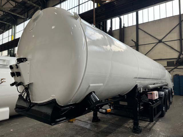 CRYOLOR gas tank semi trailer cryogenic for nitrogen, argon, oxygen, LIN, LOX, LAR. - Напівпричіп цистерна: фото 2 CRYOLOR gas tank semi trailer cryogenic for nitrogen, argon, oxygen, LIN, LOX, LAR. - Напівпричіп цистерна: фото 2