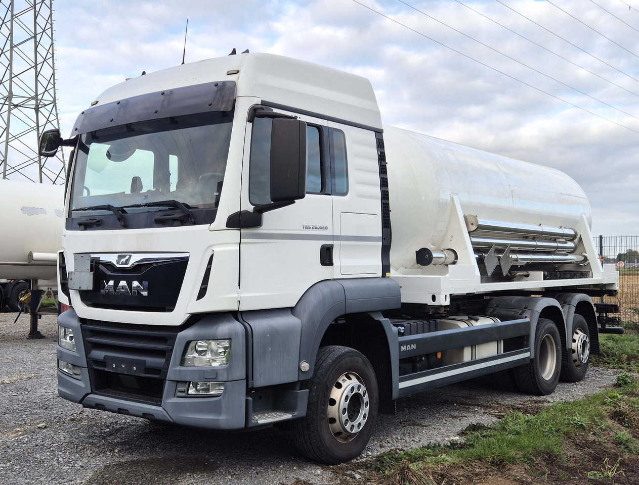 MAN Tank gas truck cryogenic used for oxygen, nitrogen, argon, LIN, LOX, LAR - Вантажівка цистерна: фото 2 MAN Tank gas truck cryogenic used for oxygen, nitrogen, argon, LIN, LOX, LAR - Вантажівка цистерна: фото 2